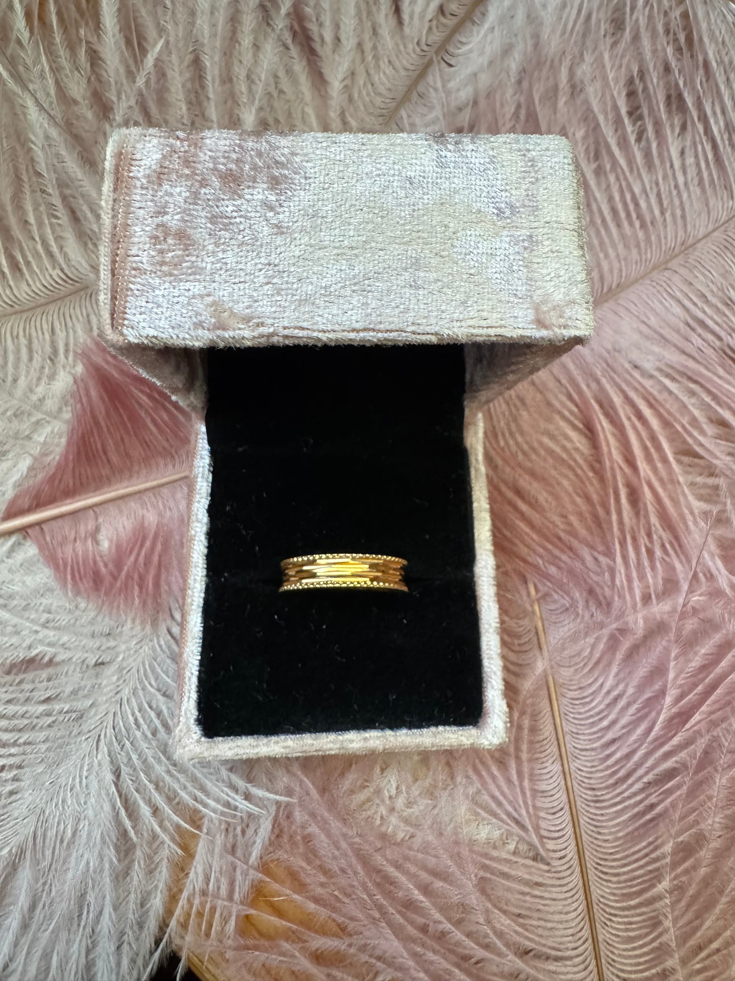 Louise Band Ring